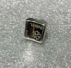 2026年最新】シャネルスクエアピアスの人気アイテム - メルカリ