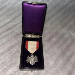 2026年最新】旭日章 勲章の人気アイテム - メルカリ