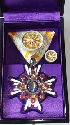 2026年最新】勲四等瑞宝章の人気アイテム - メルカリ