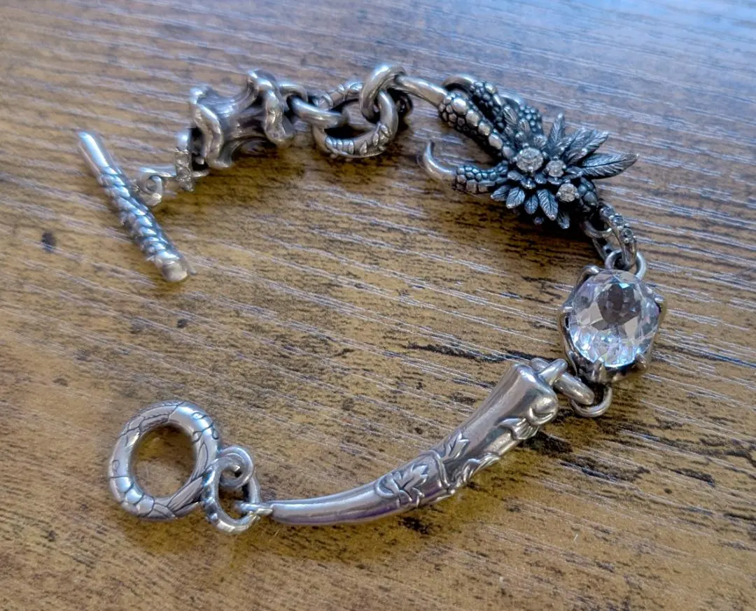 2026年最新】bloody mary ナイトレイヴンの人気アイテム - メルカリ