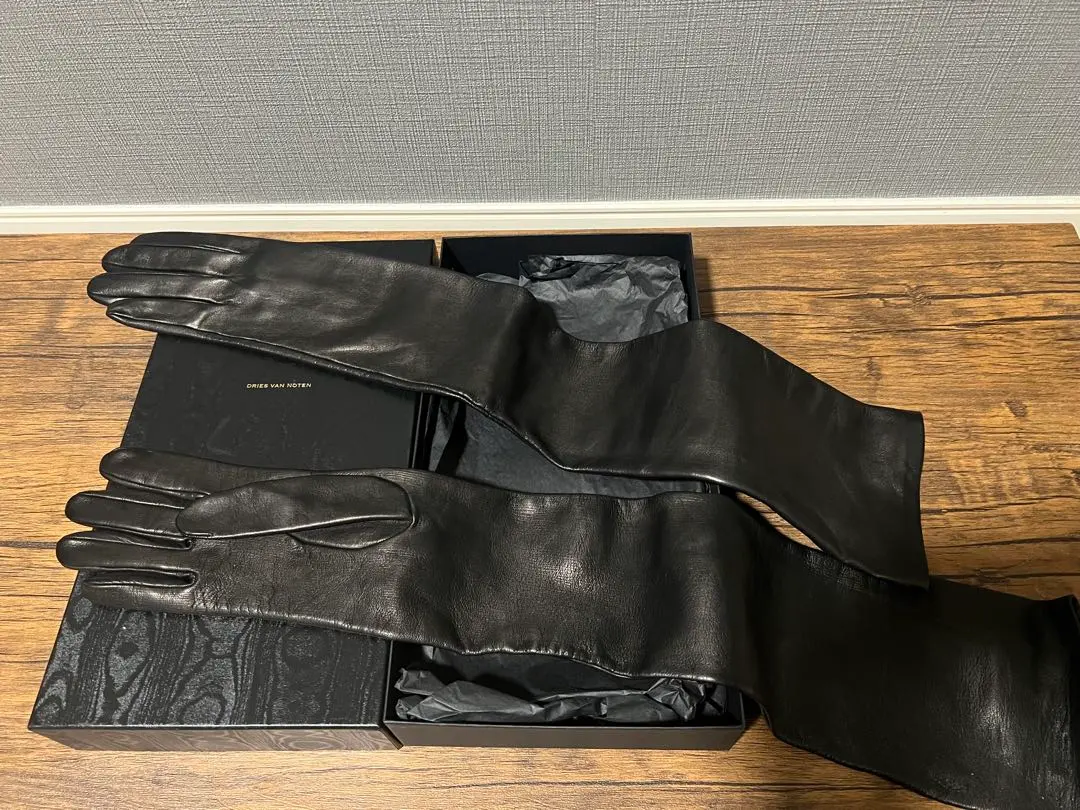 2026年最新】DRIES VAN NOTEN 手袋の人気アイテム - メルカリ