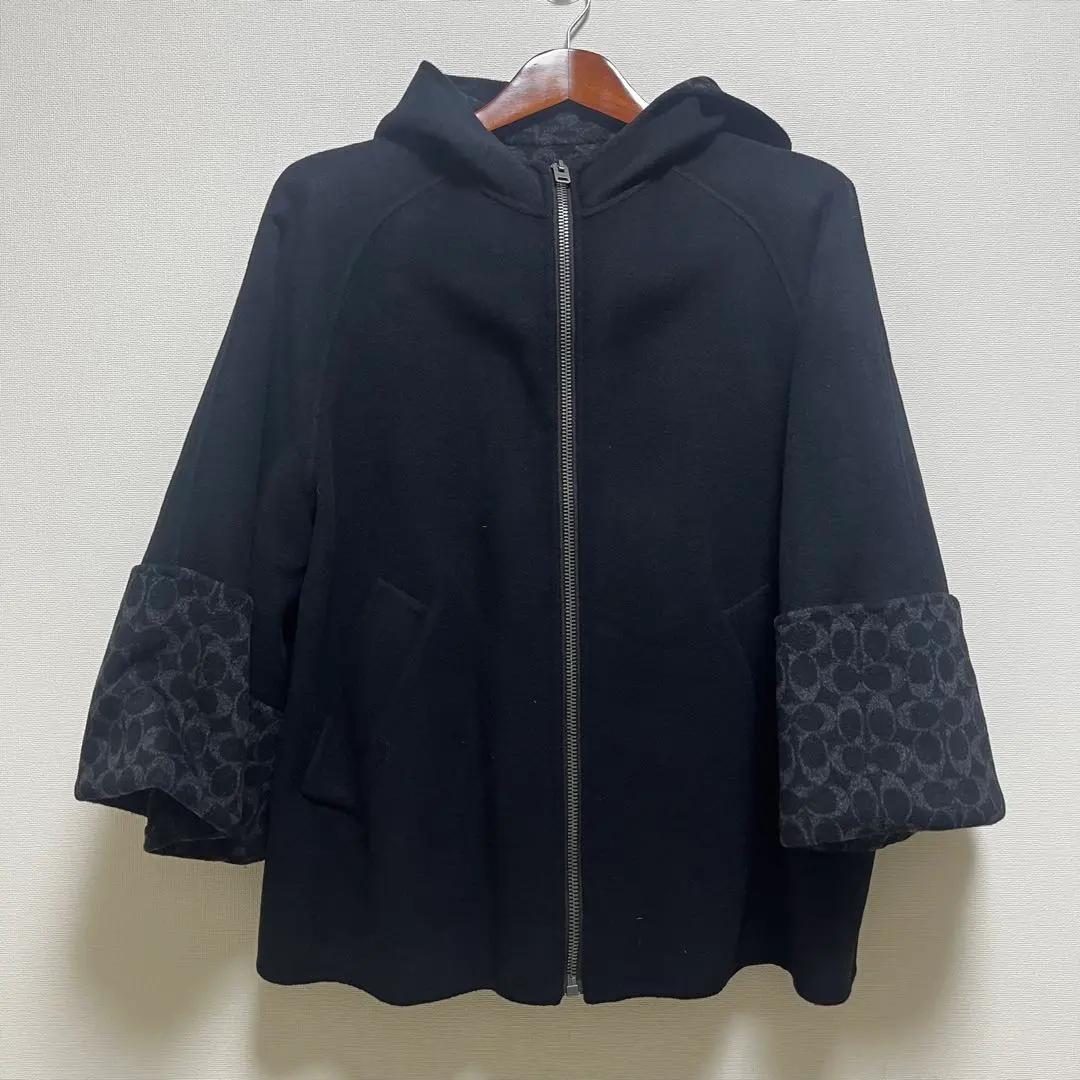 2026年最新】COACH ポンチョ・ケープコートの人気アイテム - メルカリ