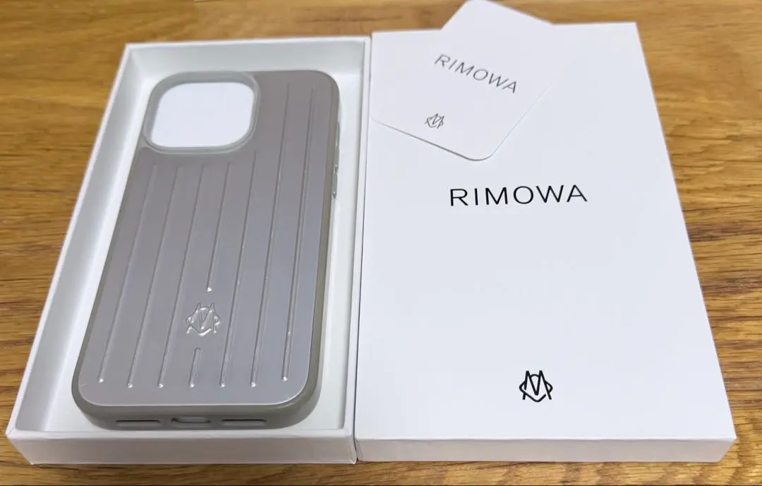 2026年最新】RIMOWA iphone15proの人気アイテム - メルカリ
