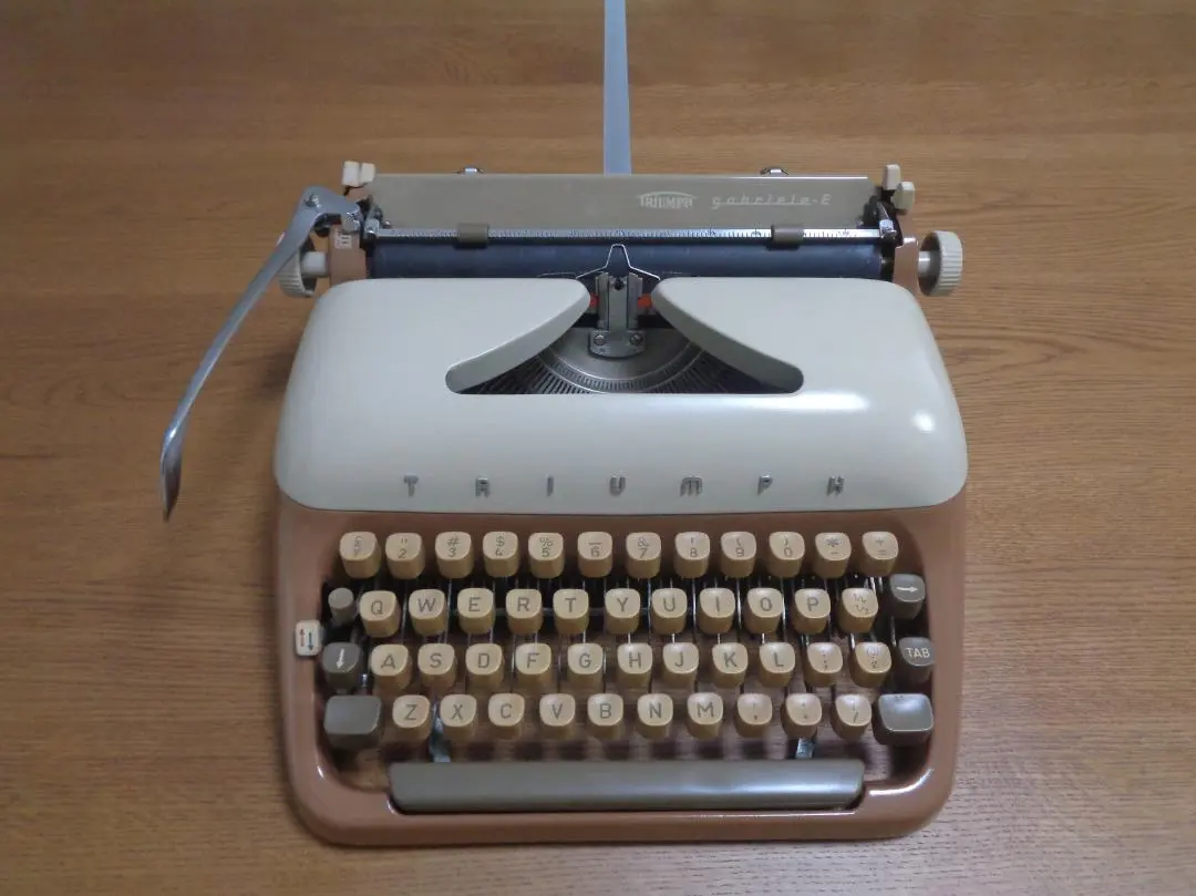 2026年最新】TRIUMPH タイプライターの人気アイテム - メルカリ