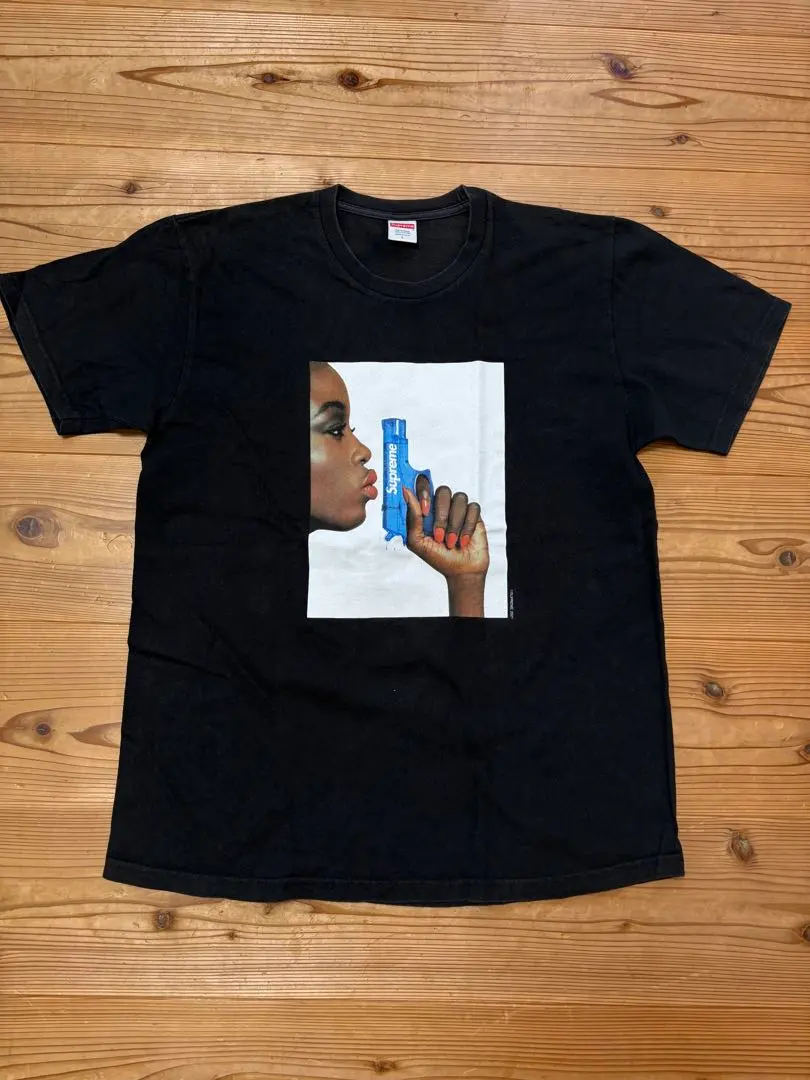 2026年最新】Supreme Water Pistol Teeの人気アイテム - メルカリ
