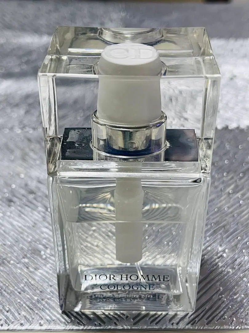 2026年最新】ディオールオムコロンの人気アイテム - メルカリ