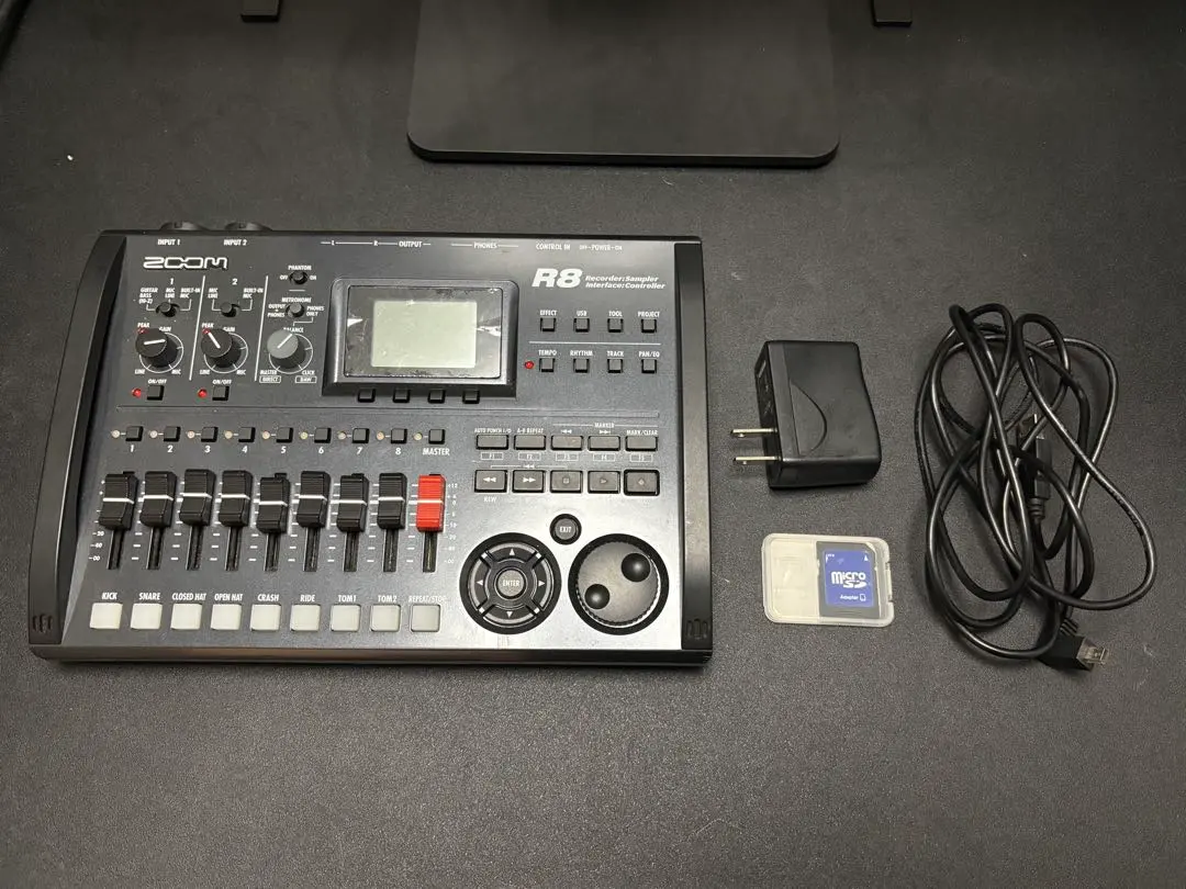 2026年最新】zoom r8 マルチトラックレコーダーの人気アイテム - メルカリ