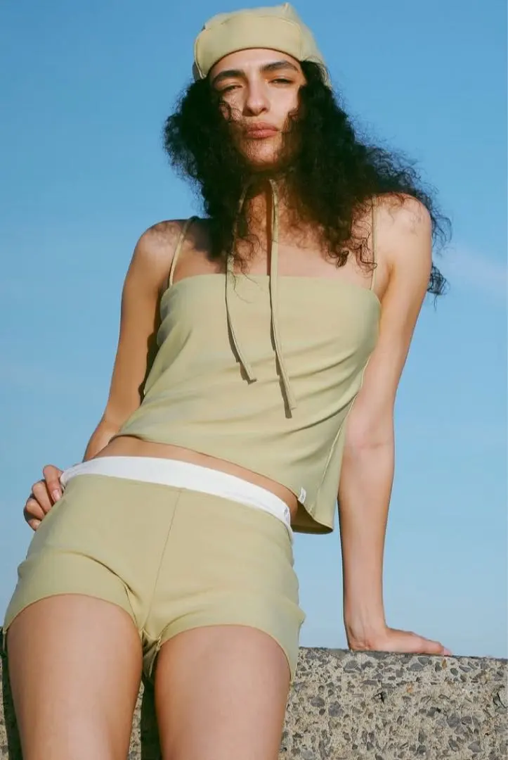 2026年最新】etre tokyo 水着の人気アイテム - メルカリ