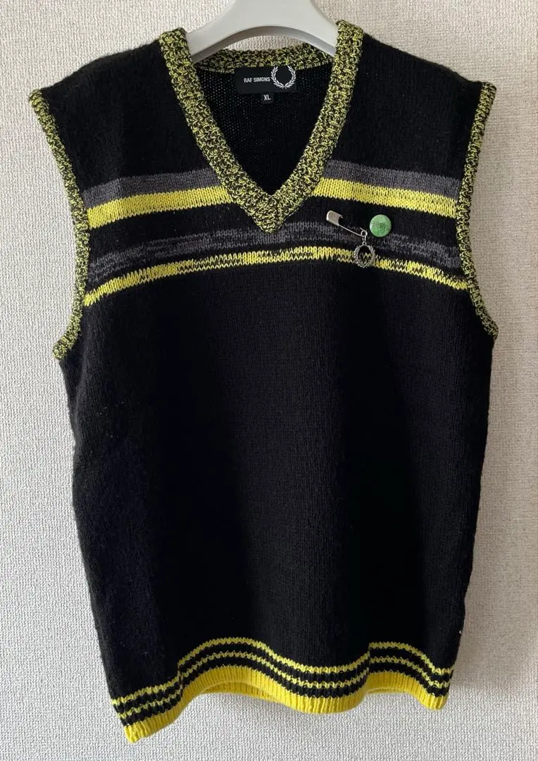 2026年最新】raf simons ニットベストの人気アイテム - メルカリ