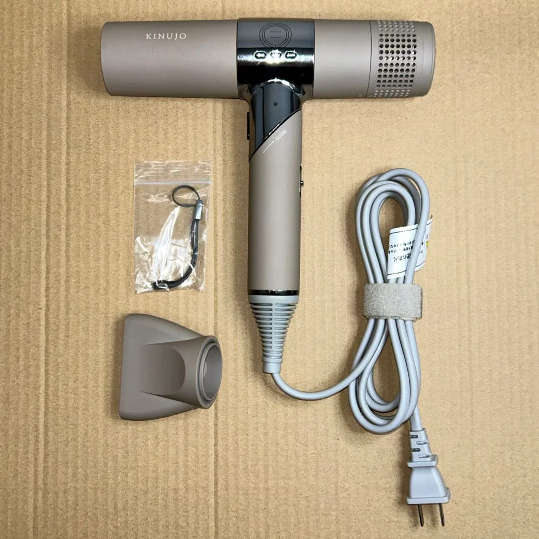 2026年最新】KINUJO ヘアドライヤー KH202の人気アイテム - メルカリ