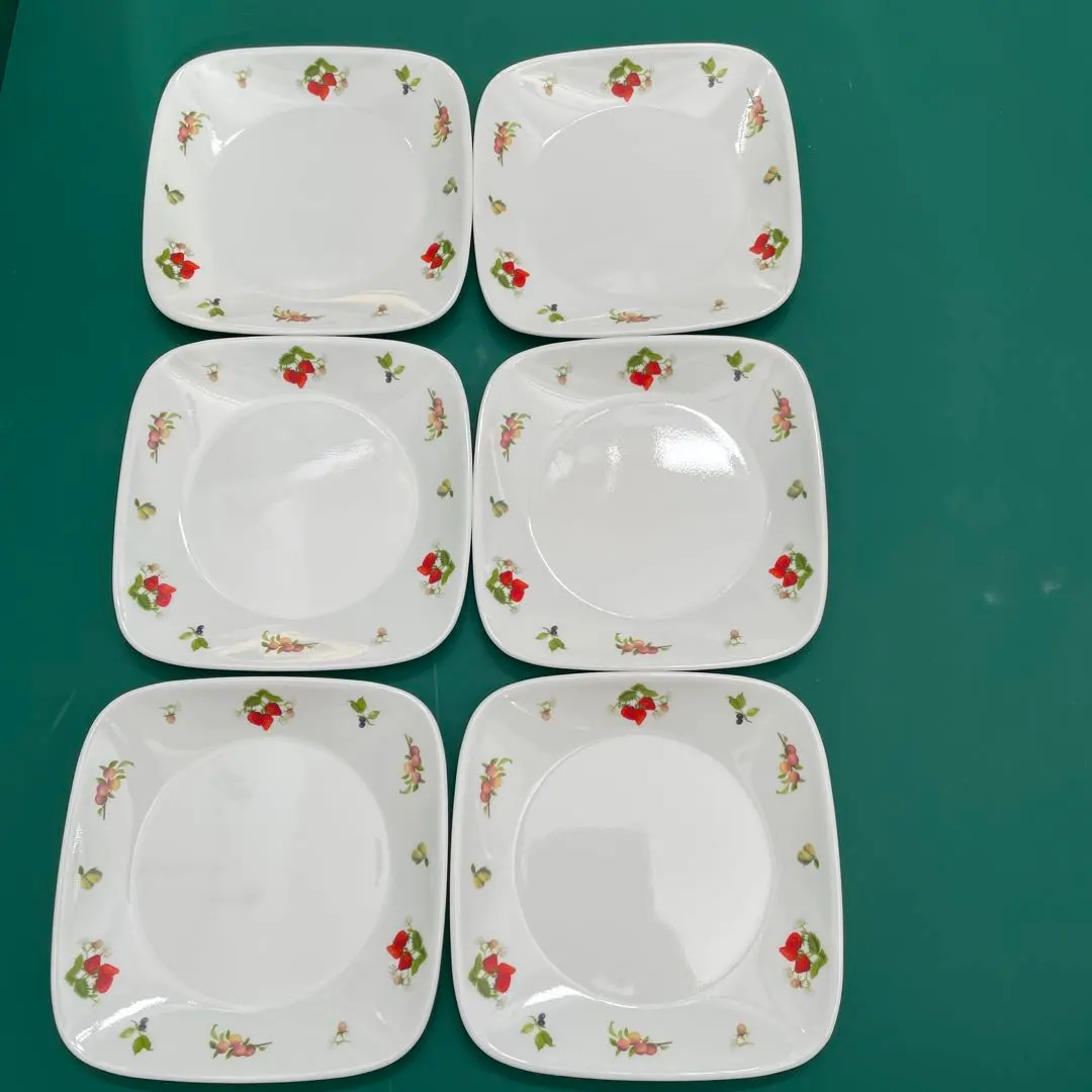 2026年最新】コレールストロベリーの人気アイテム - メルカリ