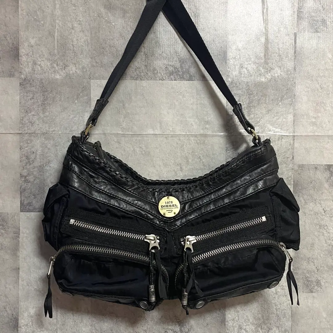 2026年最新】ディーゼル ショルダーバッグ 三日月の人気アイテム