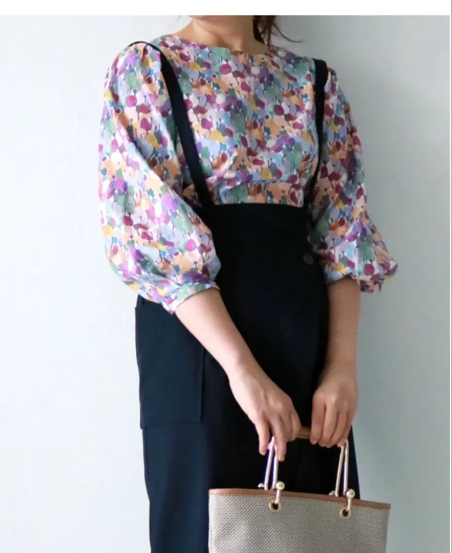 2026年最新】みなとのてんらんかいブラウスの人気アイテム - メルカリ