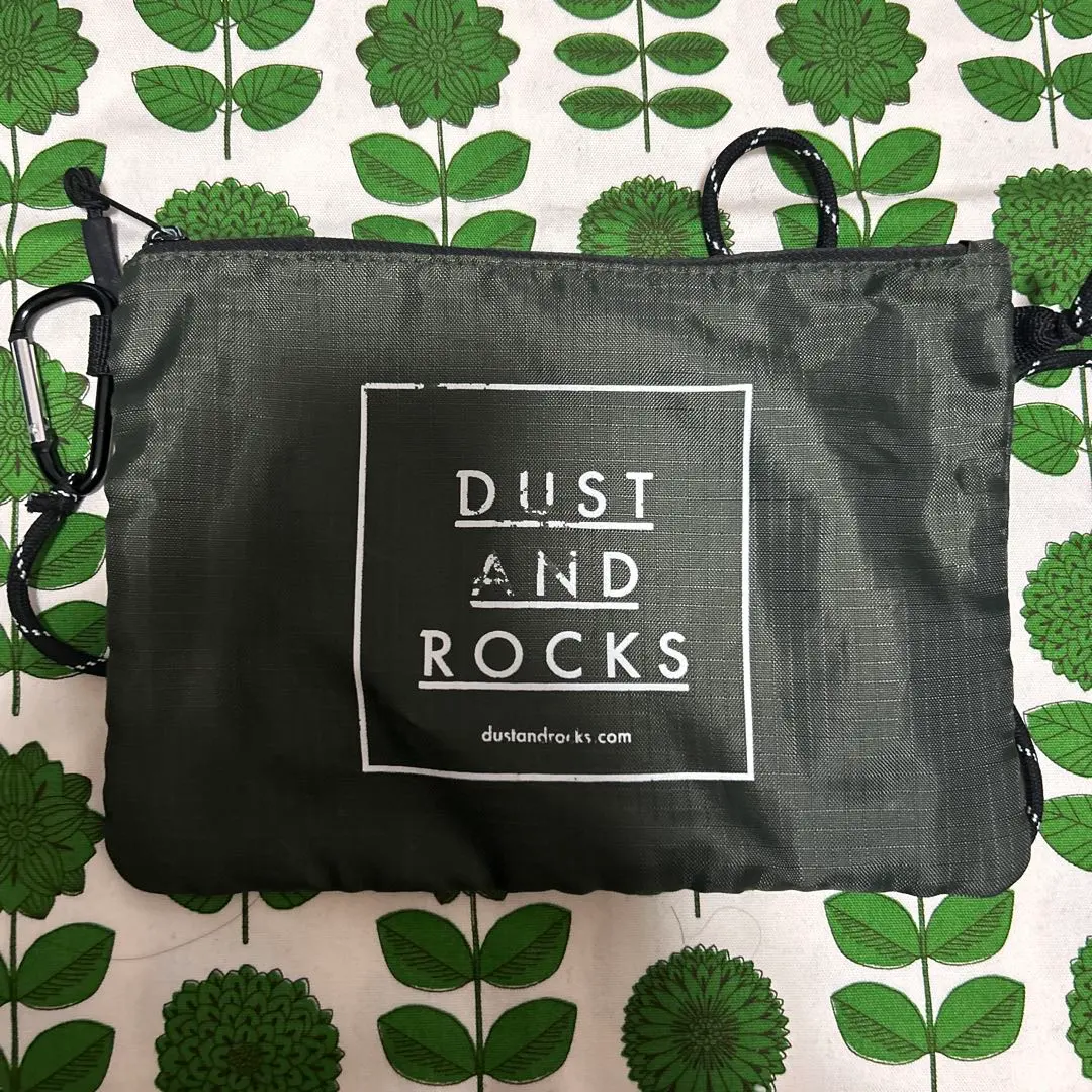 2026年最新】dust and rocksの人気アイテム - メルカリ