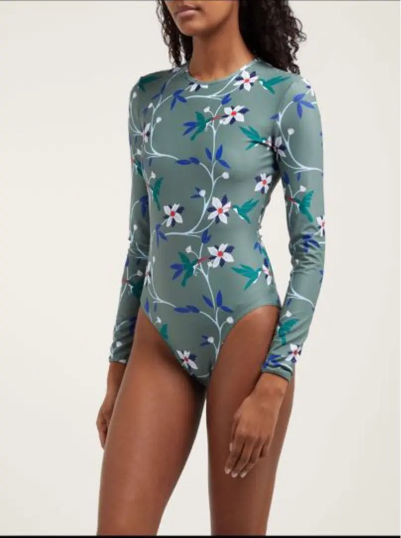 2026年最新】etre tokyo ラッシュガードの人気アイテム - メルカリ