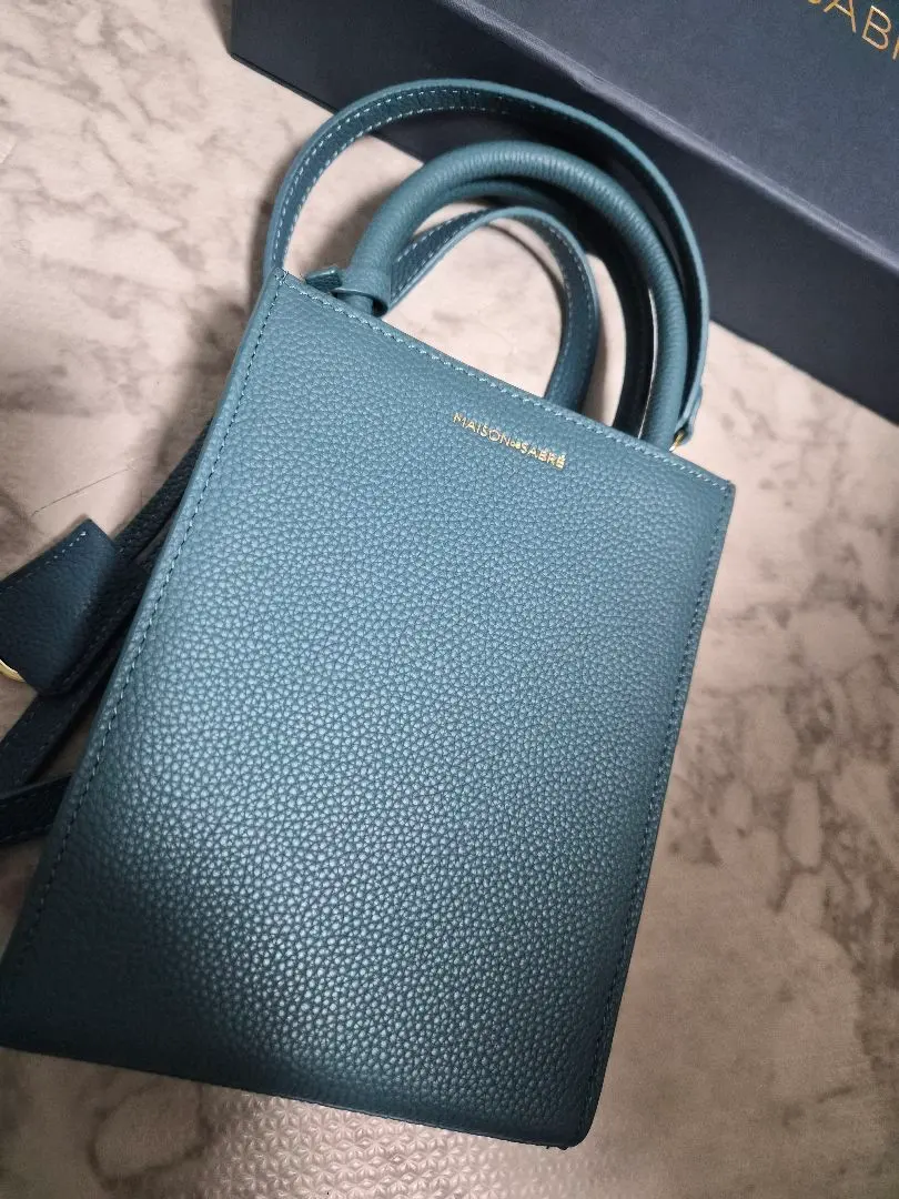 2026年最新】MAISON de SABRÉ ショルダーバッグの人気アイテム - メルカリ