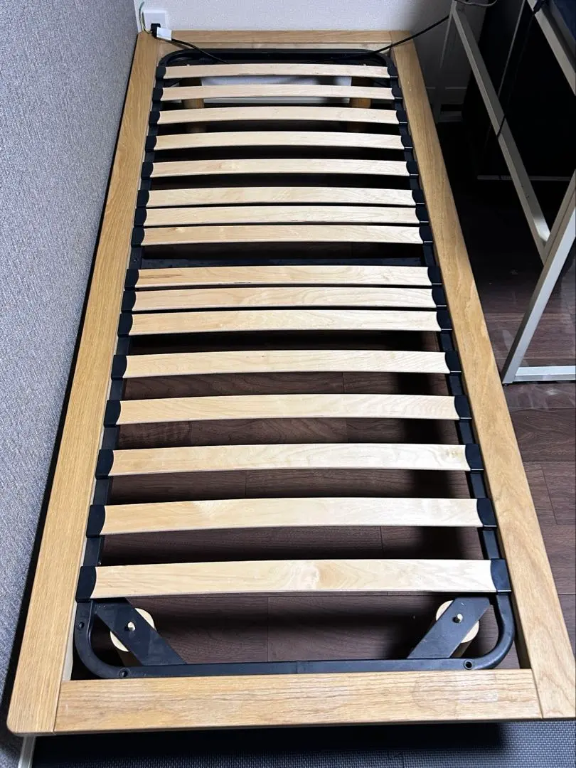 2026年最新】無印良品 フレームの素材：ウッドフレーム（木製） セミ