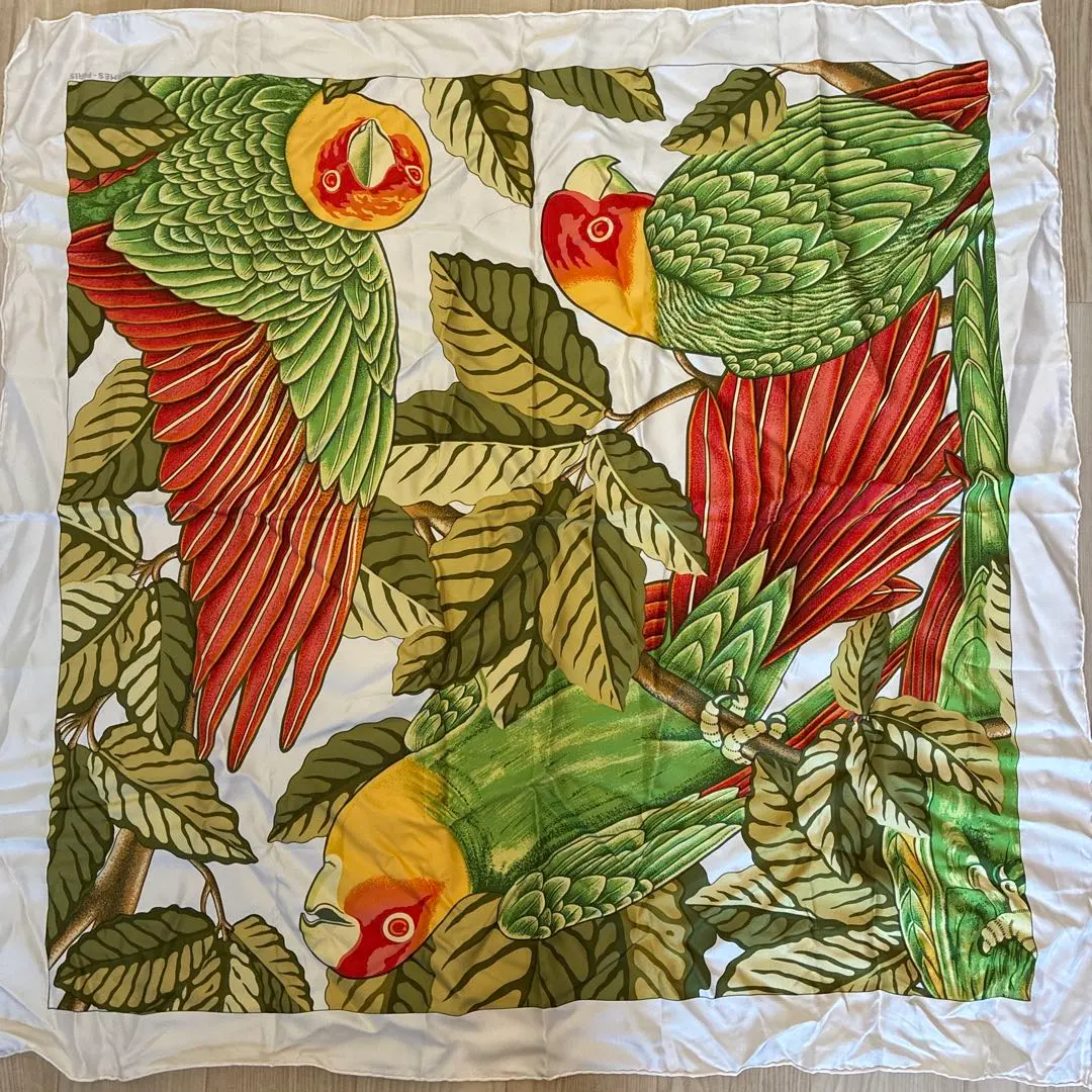 2026年最新】エルメス スカーフ きのこの人気アイテム - メルカリ