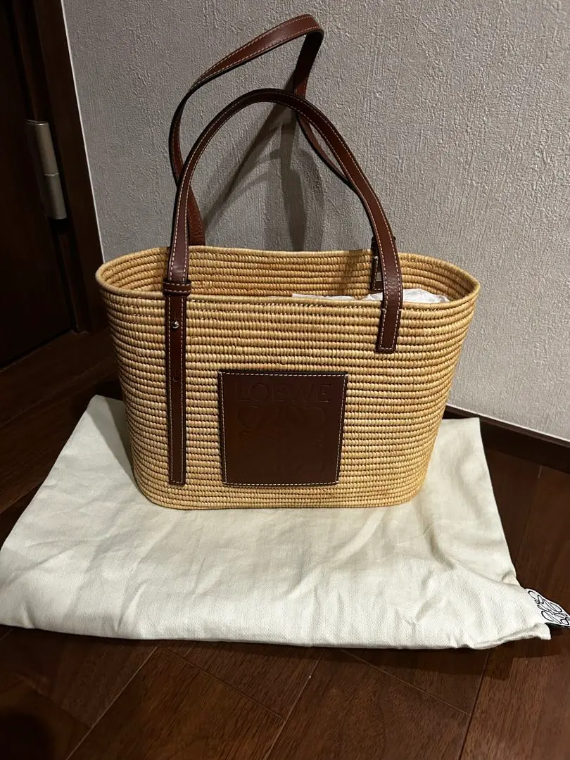 2026年最新】ロエベ カゴバッグ スクエアの人気アイテム - メルカリ
