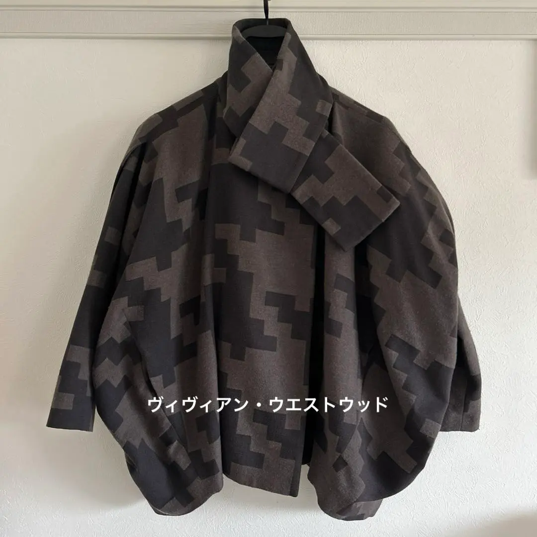 2026年最新】Vivienne Westwood ポンチョ・ケープコートの人気アイテム