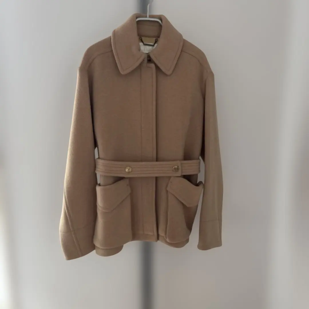 2026年最新】Chloe ピーコート・ウールコートの人気アイテム - メルカリ