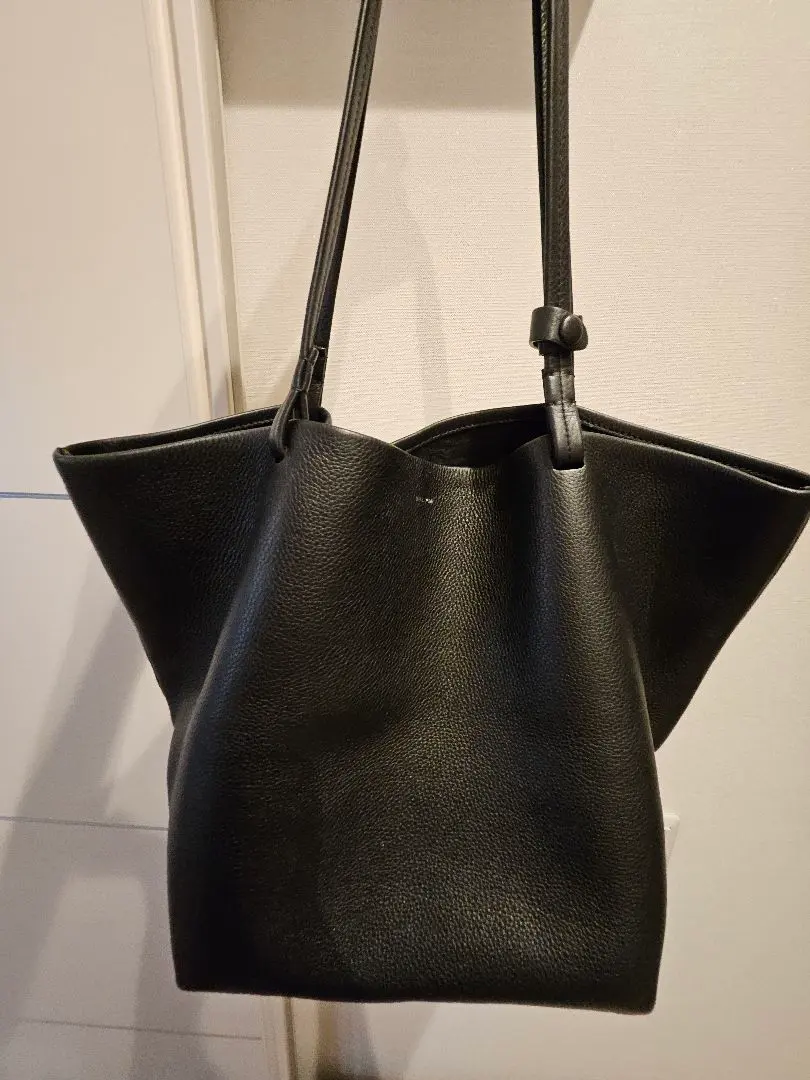 2026年最新】ザロウ パークトート ラージの人気アイテム - メルカリ