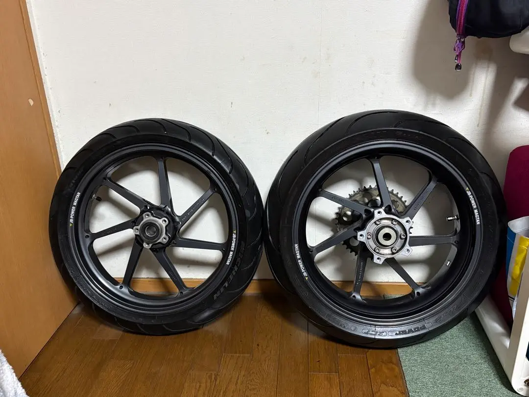 2026年最新】ZRX1200 ホイールの人気アイテム - メルカリ