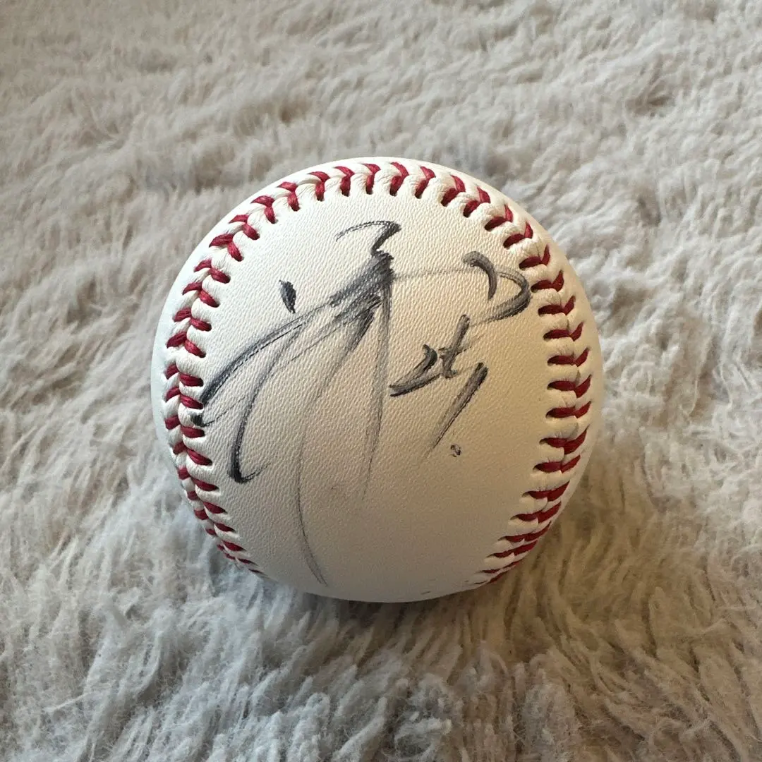2026年最新】岡本和真直筆サインボールの人気アイテム - メルカリ