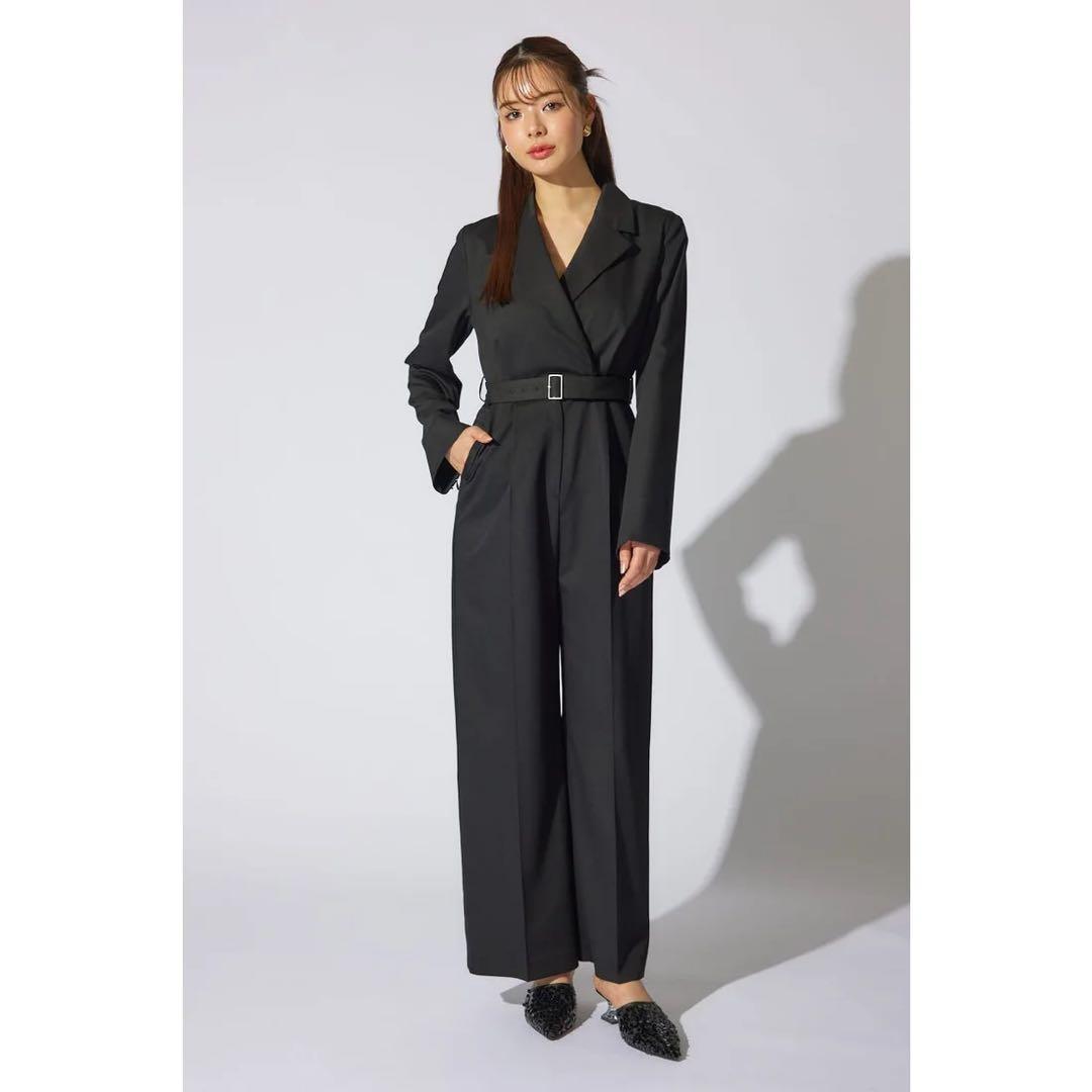 rienda テーラードデザインロンパース BLK 美品 リエンダ rienda テーラードデザインロンパース （BLK