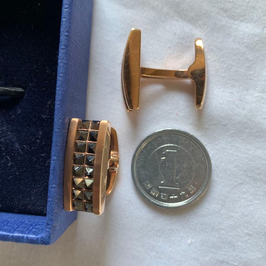 期間限定値下げ】スワロフスキー ピンクゴールド カフスボタン箱付結婚
