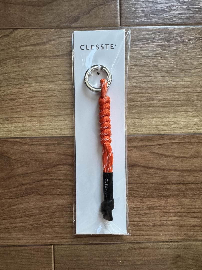 25SS CLESSTE CORD CHARMS 001 (ORANGE) - メルカリ