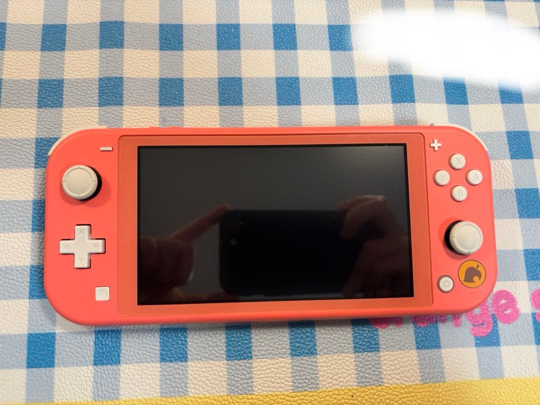 Nintendo Switch Lite あつまれどうぶつの森 しずえ アロハ柄 Amazon.co.jp: 【整備済み品】 Nintendo Switch Lite あつまれ