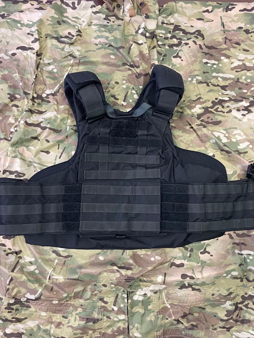 実物 米軍放出 T3 Gear Geronimo 3 M163 T3 Gear Geronimo 2 (G2) Plate Carrier