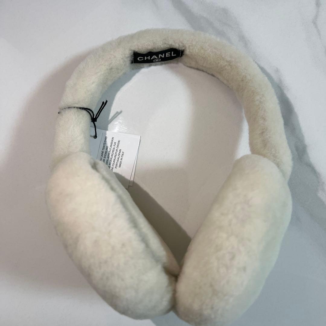 新品未使用】 CHANEL 耳あて イヤーマフ ccマーク シャネル ホワイト