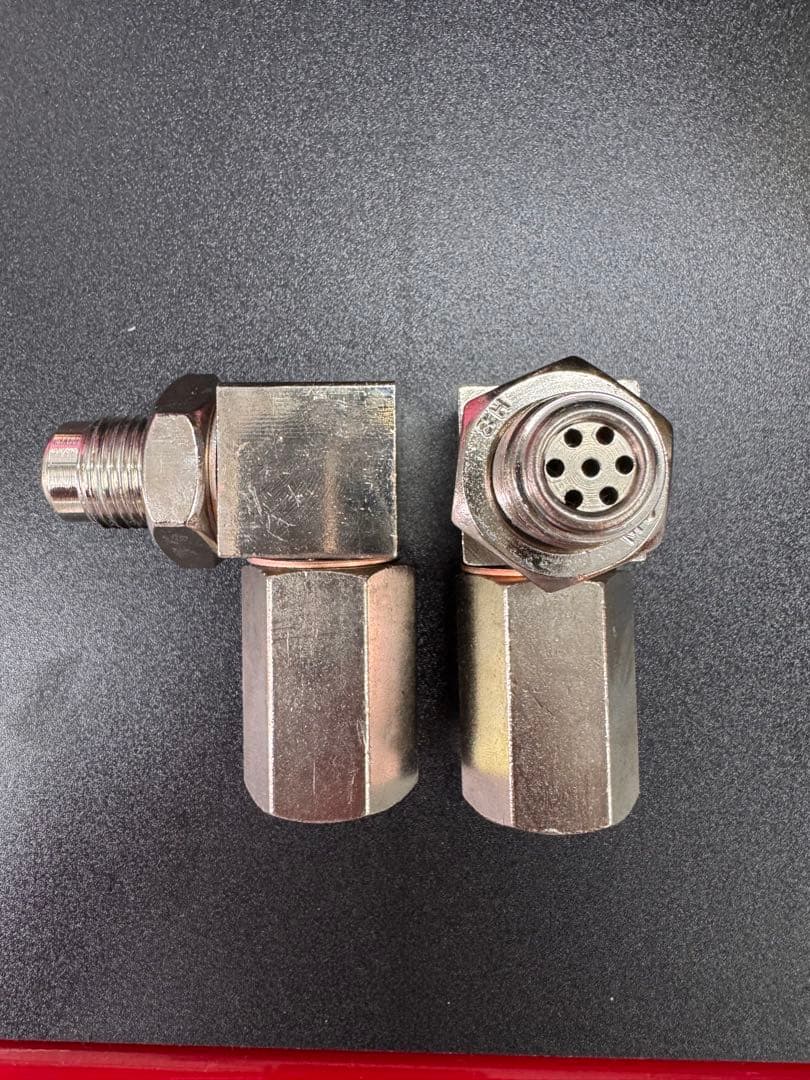 O2センサーアダプター R35GTR ポルシェ フェラーリ等 警告等対策2個 90度 o2センサーアダプター 警告灯キャンセラー R35 インプレッサ