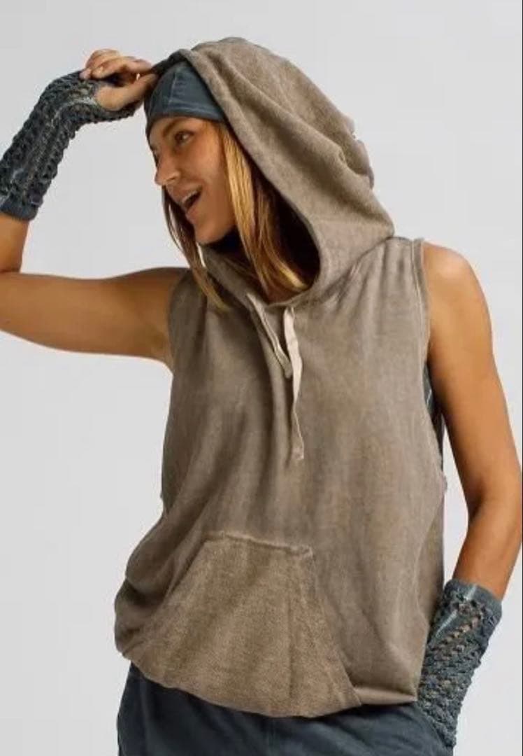 サルセーション Y07 Dual-Faced Sleeveless Hoodie - メルカリ