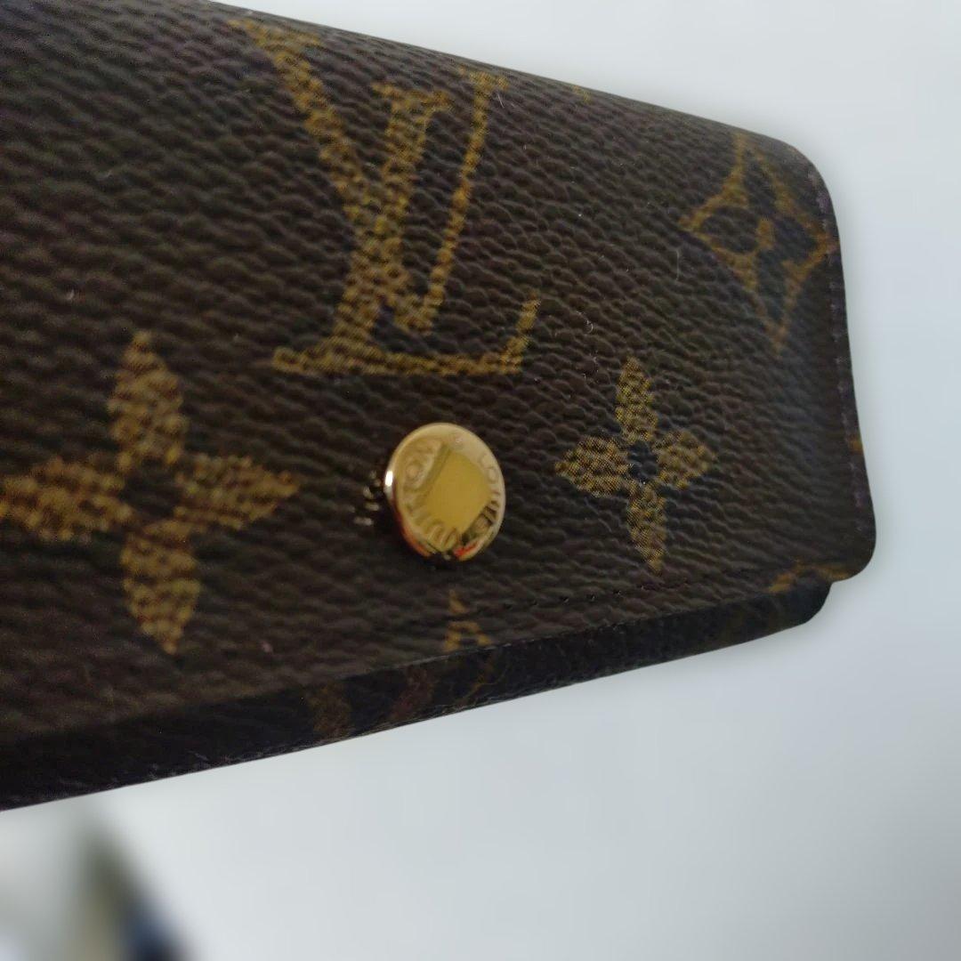 《新品　箱つき》ルイ・ヴィトン　4連キーケース