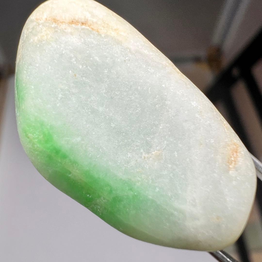 【大幅値下】糸魚川産　翡翠原石　天然　鑑賞石　国石 14.6g