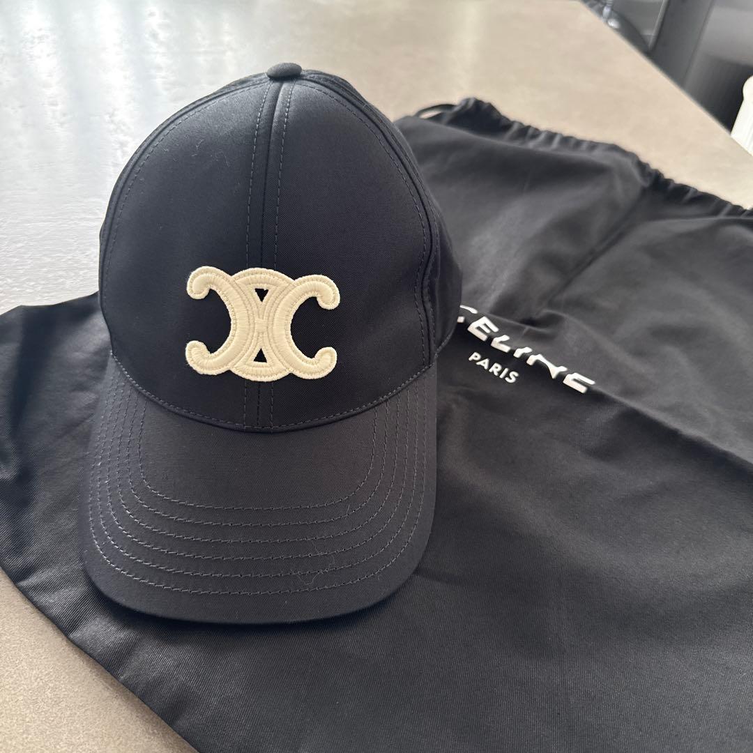 CELINE 黒 ベースボールキャップ M CELINE セリーヌ ロゴ刺繍 ベースボールキャップ 黒 メンズ レディース