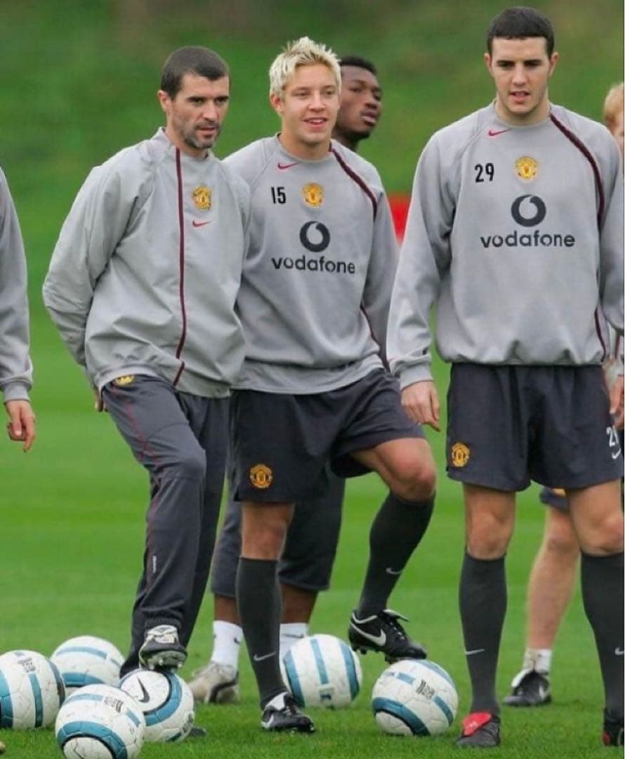 マンチェスターユナイテッドNike トレーニングトップ 00s古着　ピステ 希少 ナイキ マンチェスターユナイテッド マンU トレーニングウエア