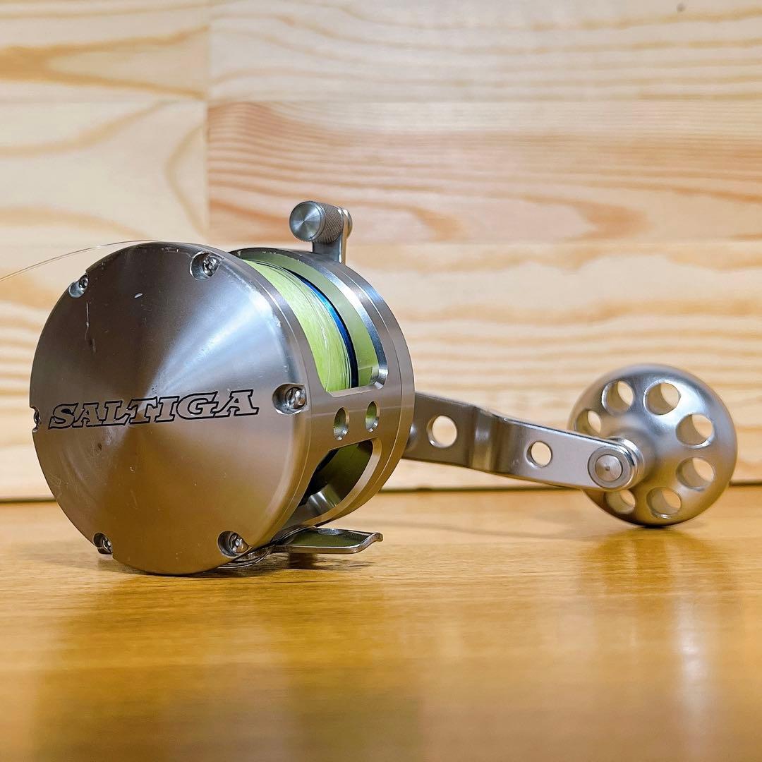 SALTIGA Z30 ソルティガ ダイワ ベイトリール 右ハンドル - メルカリ