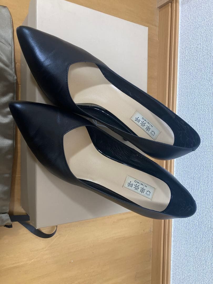 HIMIKO ブラック ポインテッドトゥ ハイヒール - メルカリ