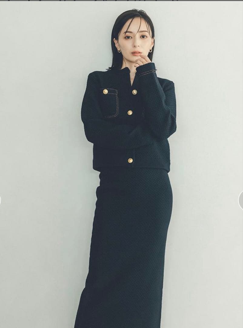 《未使用タグ付き》　アニュアンス ネイビー ノーカラージャケット Sサイズ