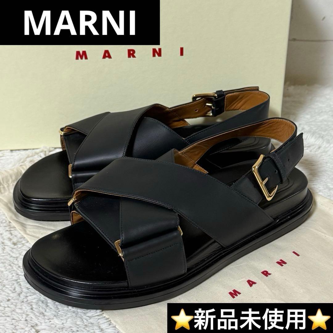 ⭐️新品未使用⭐️　MARNI　クロスフラット　ナッパーレザー　フスベットサンダル MARNI（マルニ） サンダル FBMS005201 P4545 P3614 レディース レザー