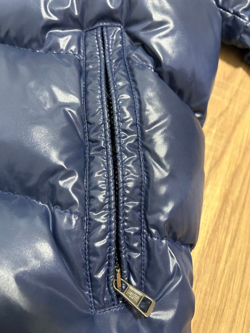 ⭐︎ スメラギ 123 様専用⭐︎MONCLER MAYA ネイビー フード付き
