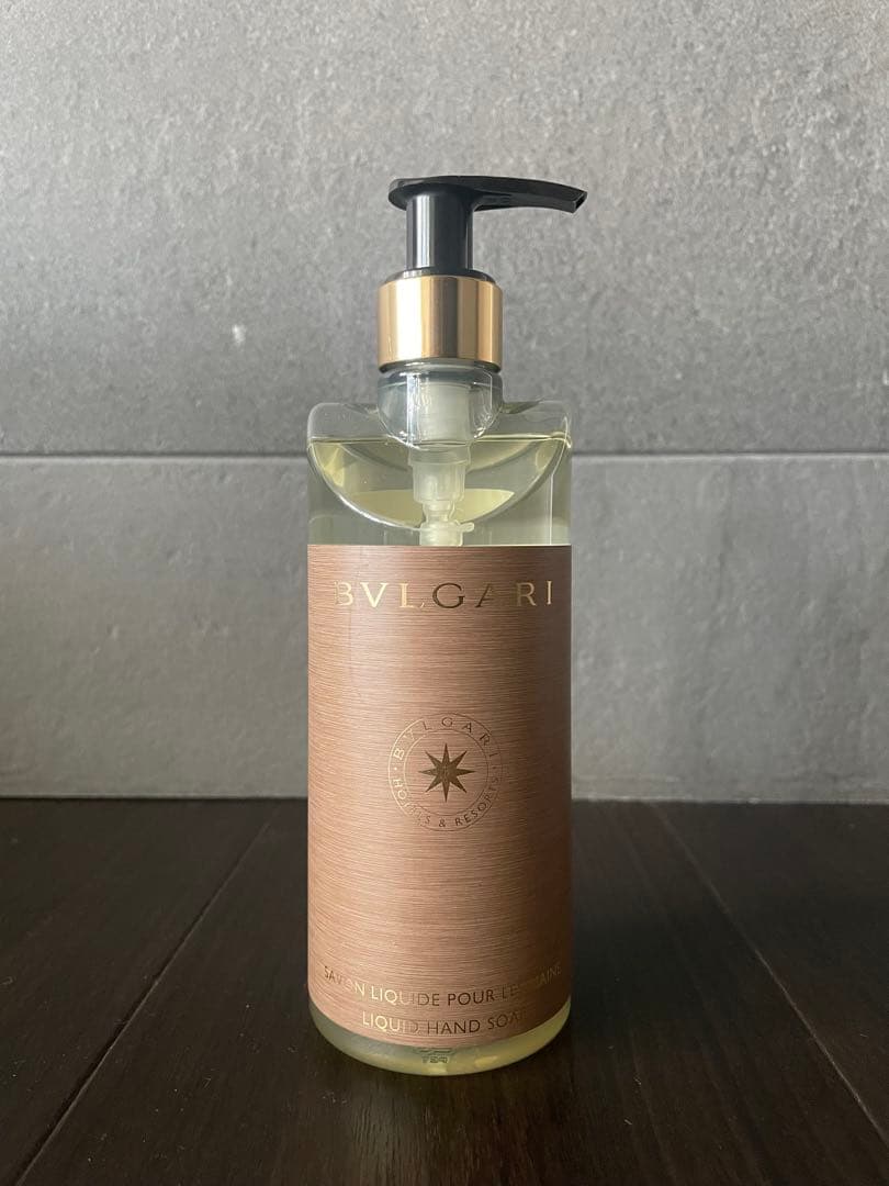 【新品未使用】ブルガリ　ハンドウォッシュ ブルガリ グリーンティーハンドウォッシュ 300ml ギフト用