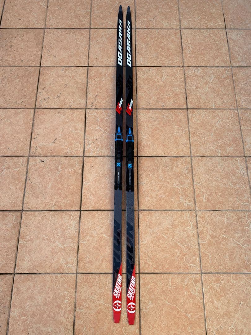 美品　クロスカントリースキー　OGASAKA SK1 世界最軽量　スケーティング OGASAKA（オガサカ） SK1 スケーティング／175・195cm／／クロス