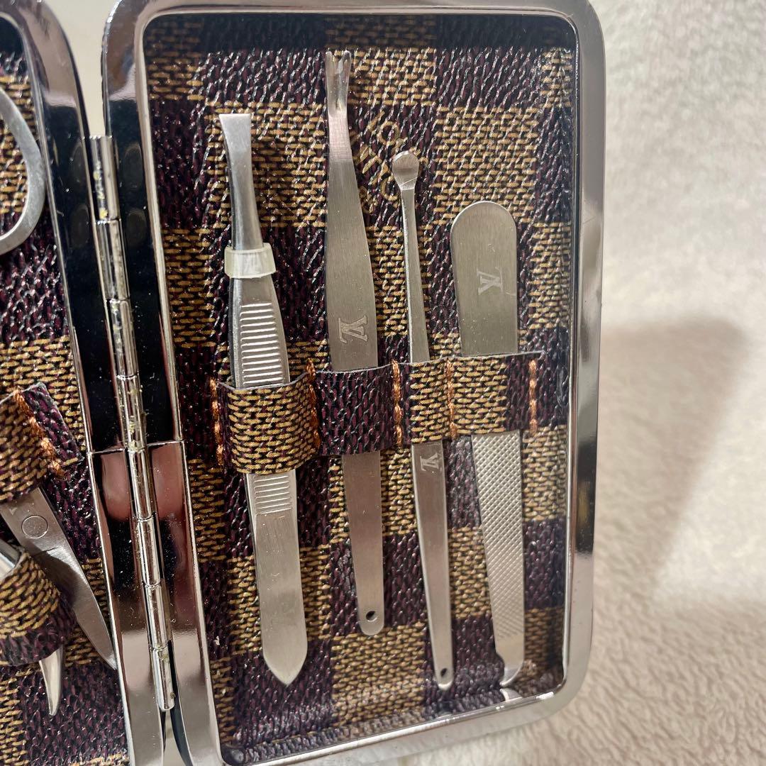 LOUIS VUITTON ルイ ヴィトン トラベルセット 爪切り 耳かき - メルカリ