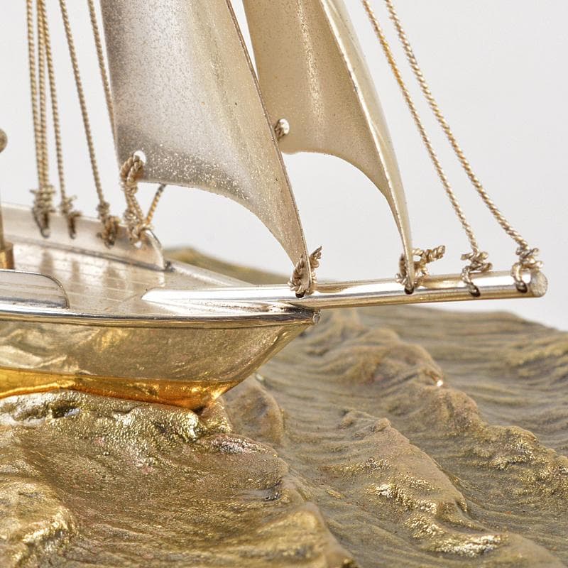 三越謹製 銀製 銀帆船 ヨット 約51g 置物 共箱 M R7467B - メルカリ