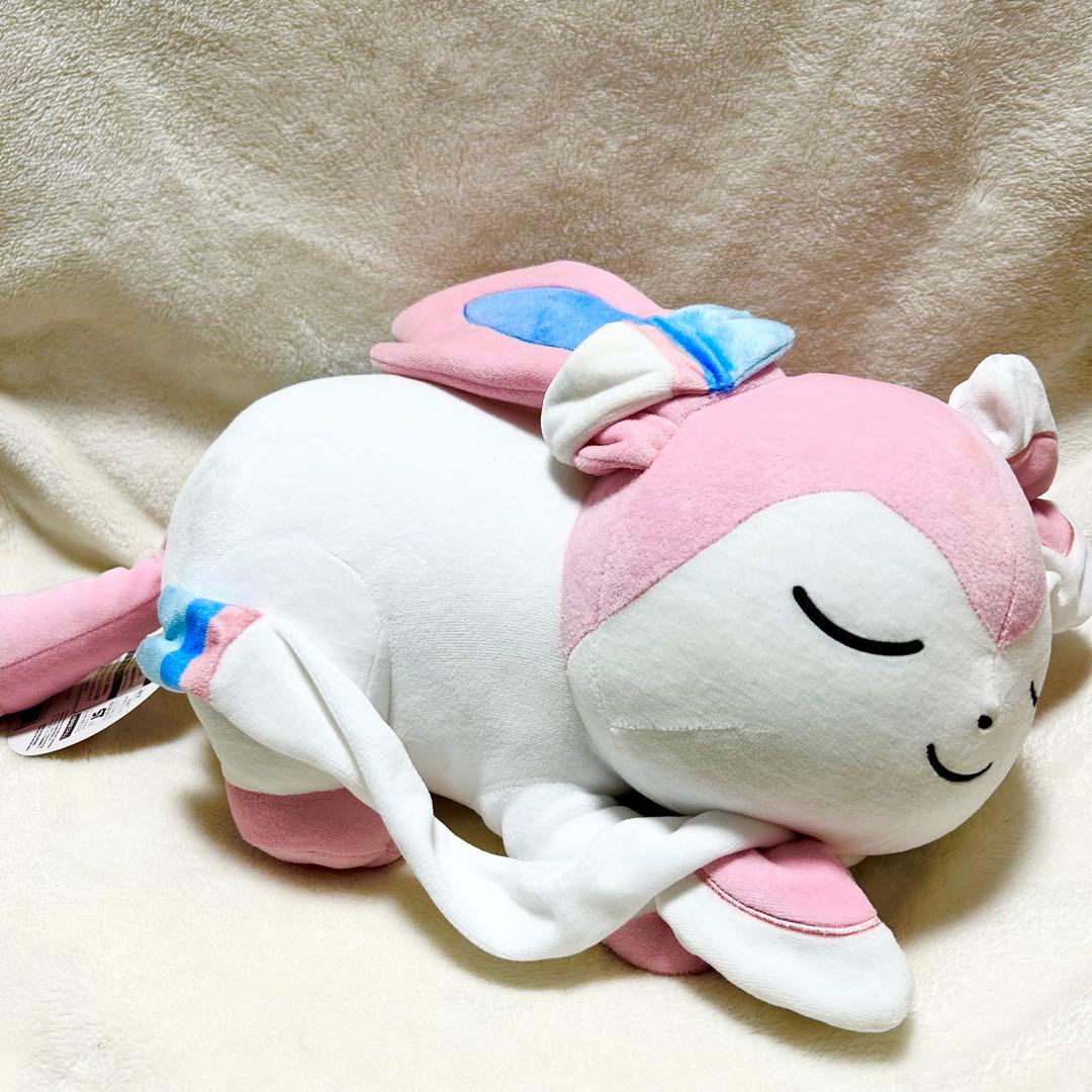 ポケモンセンター すやすやニンフィア ぬいぐるみ - メルカリ